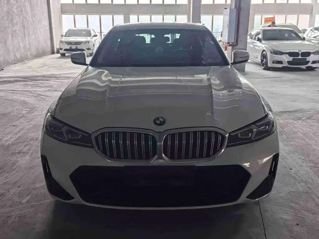 BMW 3 Series — фото 1