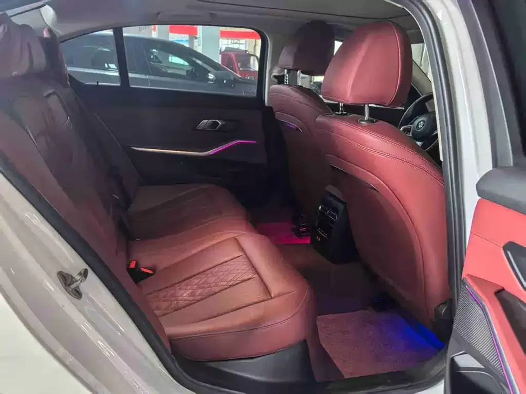BMW 3 Series — фото 10