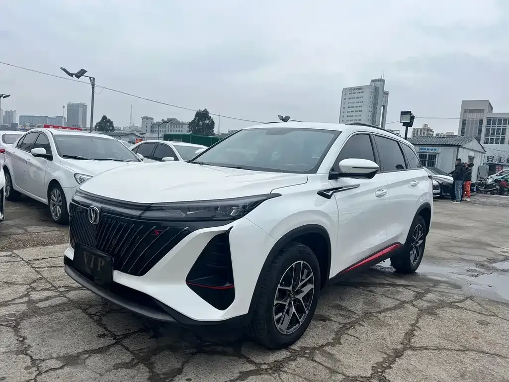 Changan CS75PLUS — фото 1