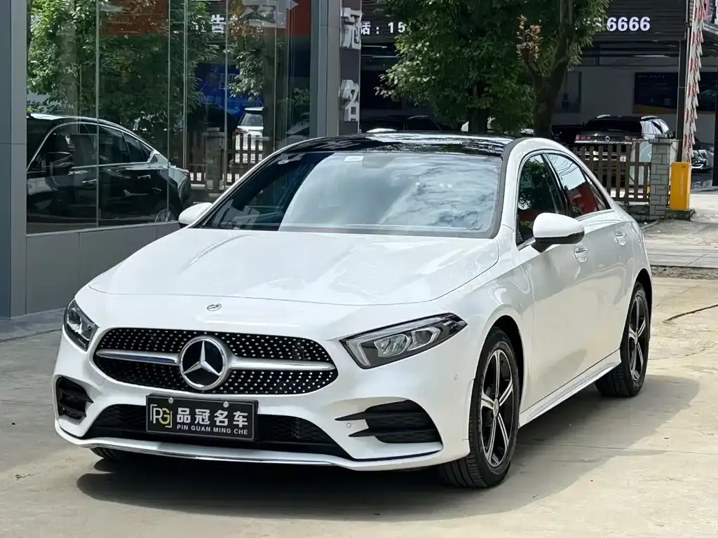 Mercedes-Benz A-Class — фото 1