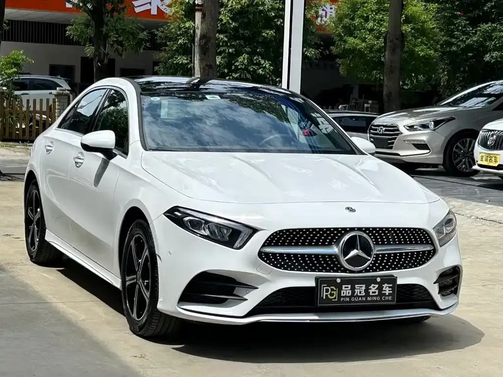 Mercedes-Benz A-Class — фото 4