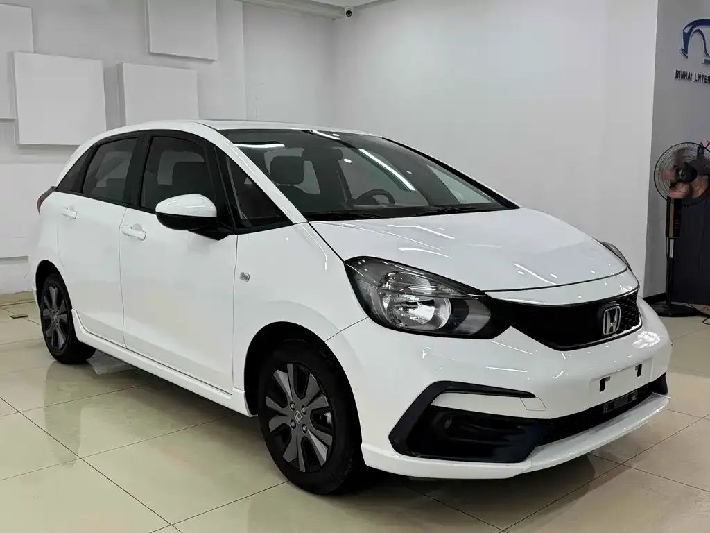 Honda Fit — фото 2