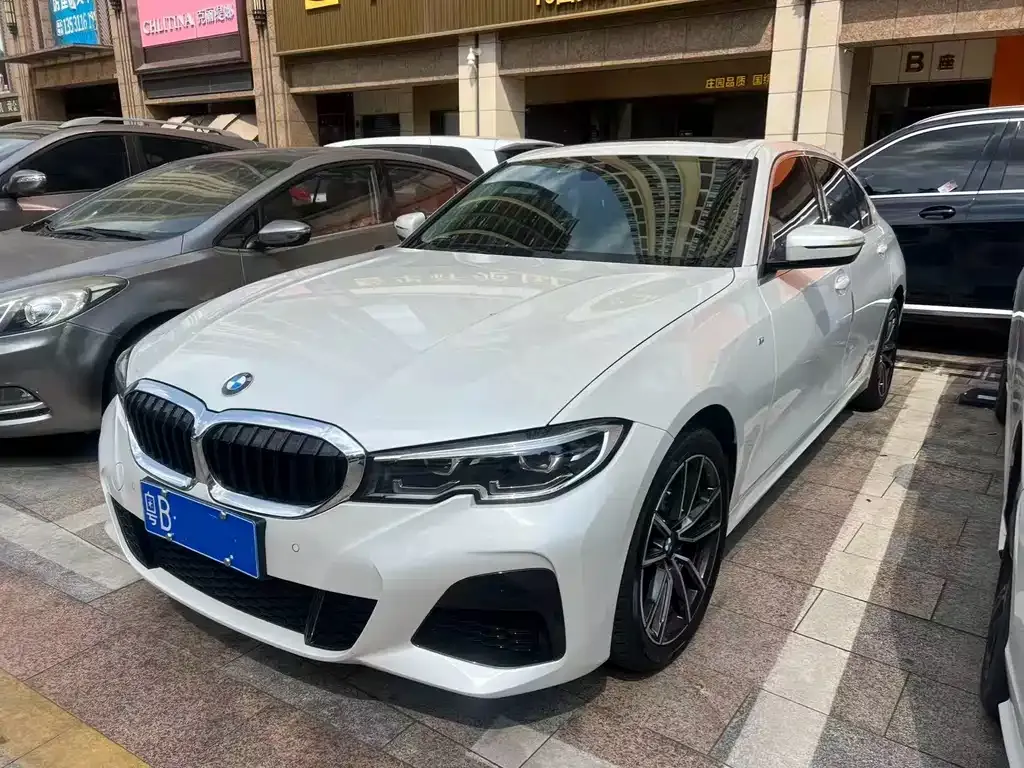 BMW 3 Series — фото 1