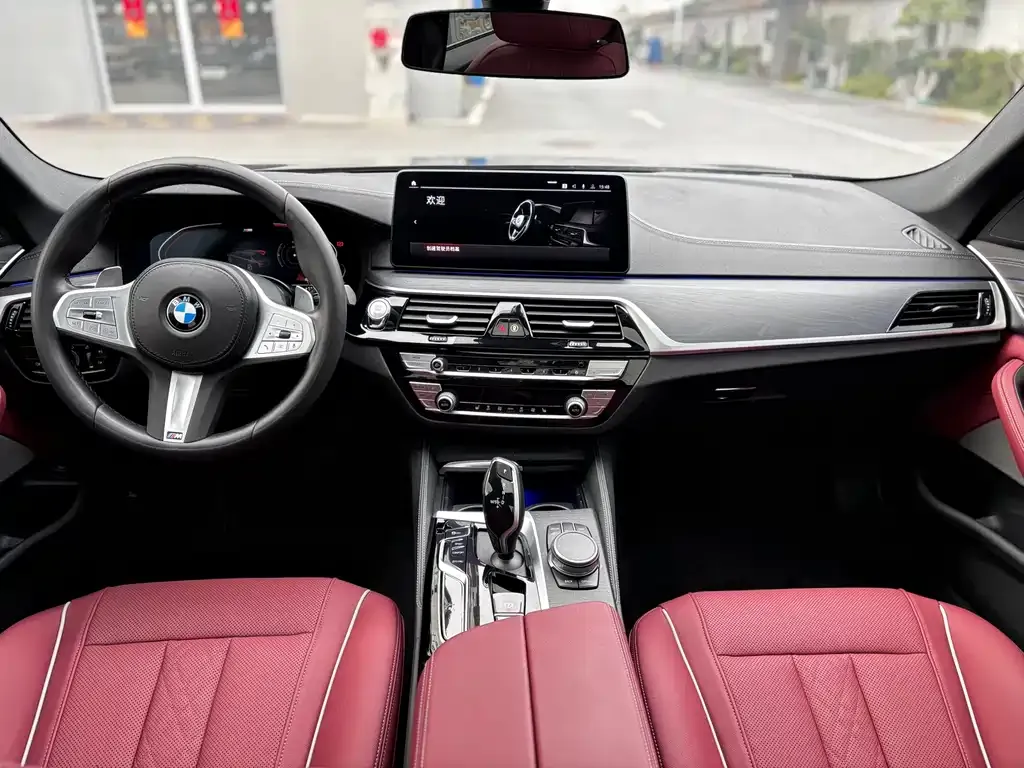 BMW 5 Series — фото 2