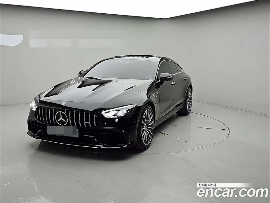 Mercedes-Benz AMG GT — фото 1