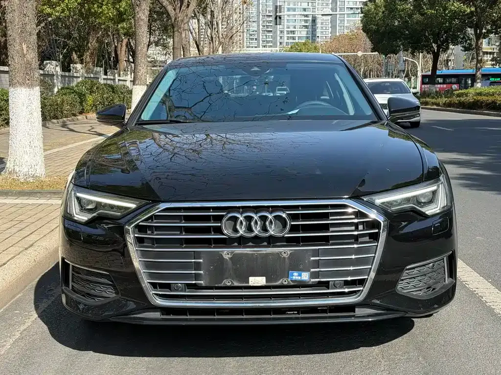 Audi A6L — фото 4