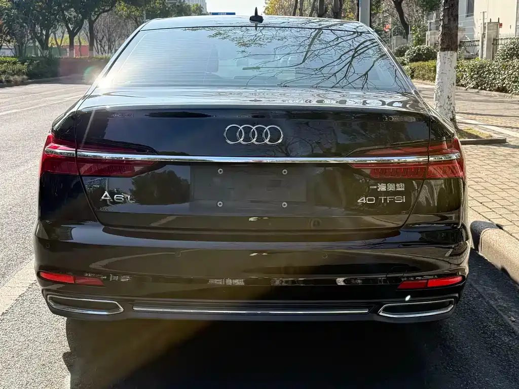 Audi A6L — фото 6