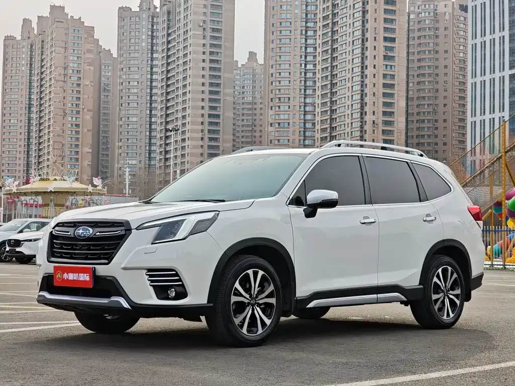 Subaru Forester — фото 10
