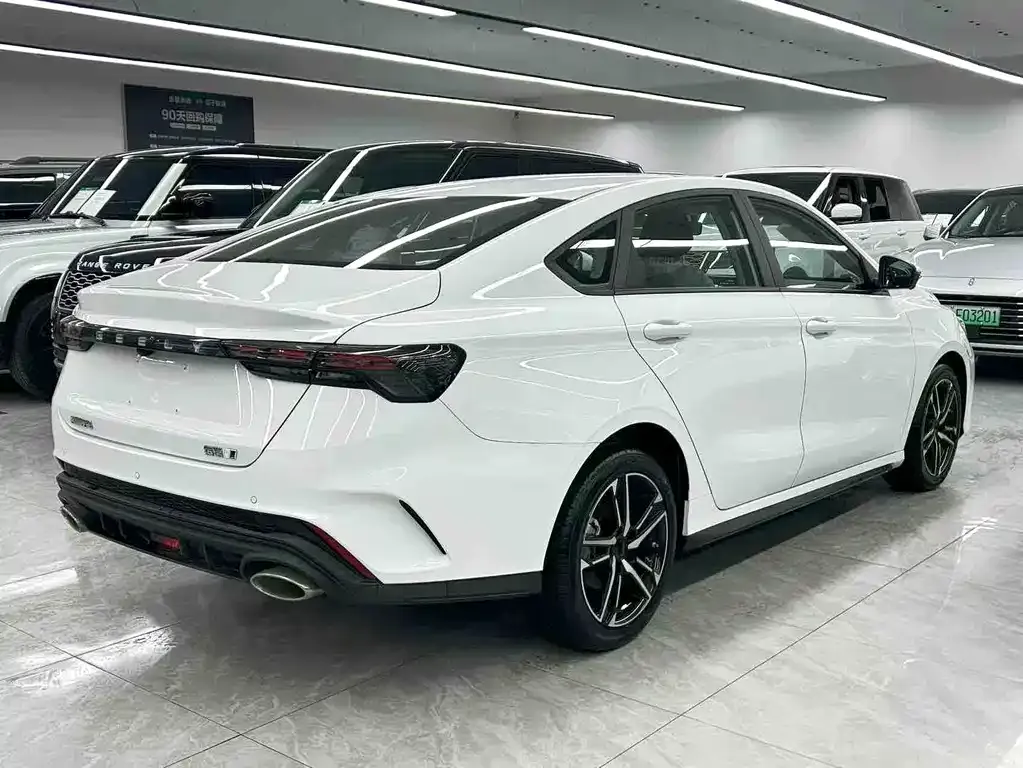 Geely Binrui — фото 10