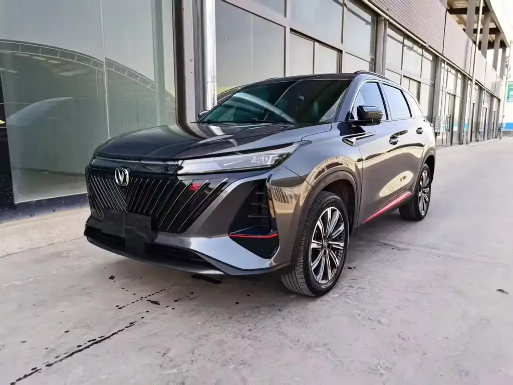 Changan CS75PLUS — фото 1