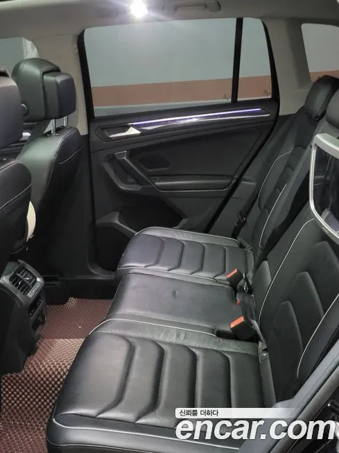Volkswagen Tiguan — фото 4