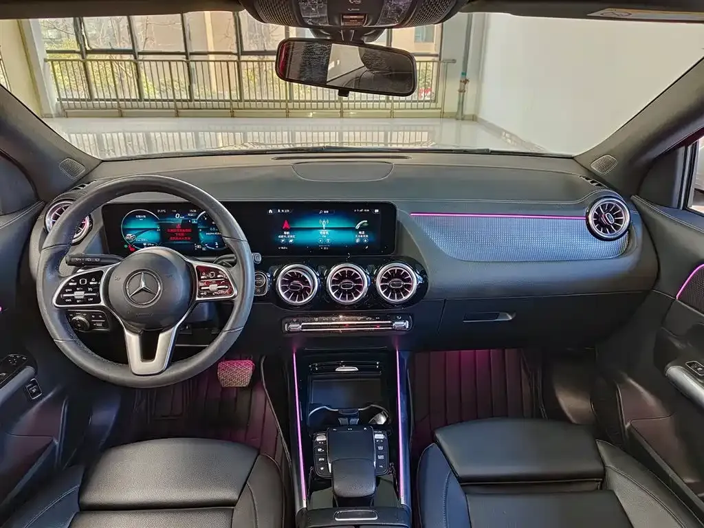 Mercedes-Benz GLA — фото 10