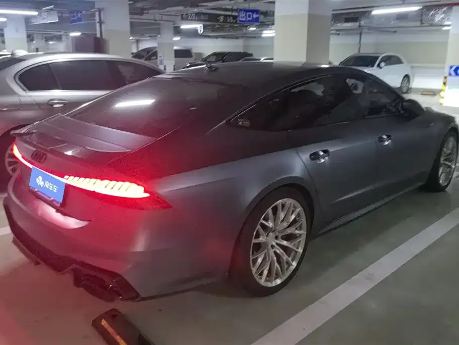 Audi A7 — фото 10