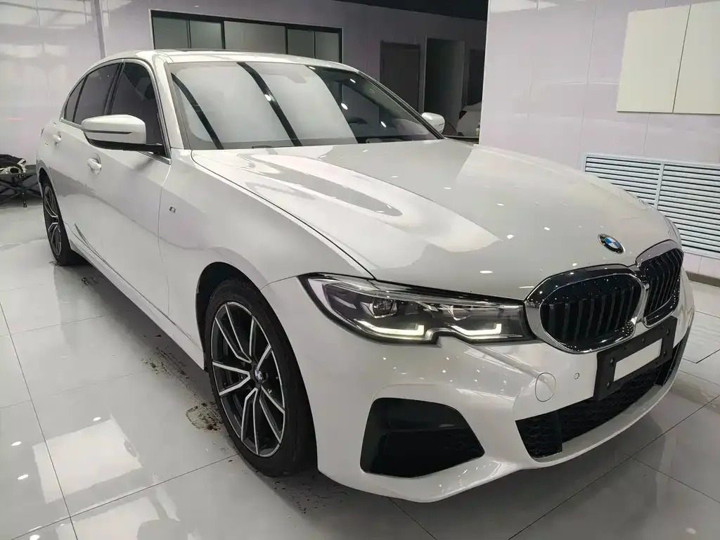 BMW 3 Series — фото 1