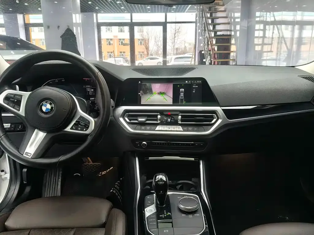 BMW 3 Series — фото 10