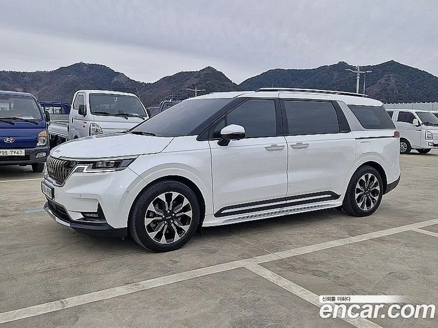 Kia Carnival — фото 3