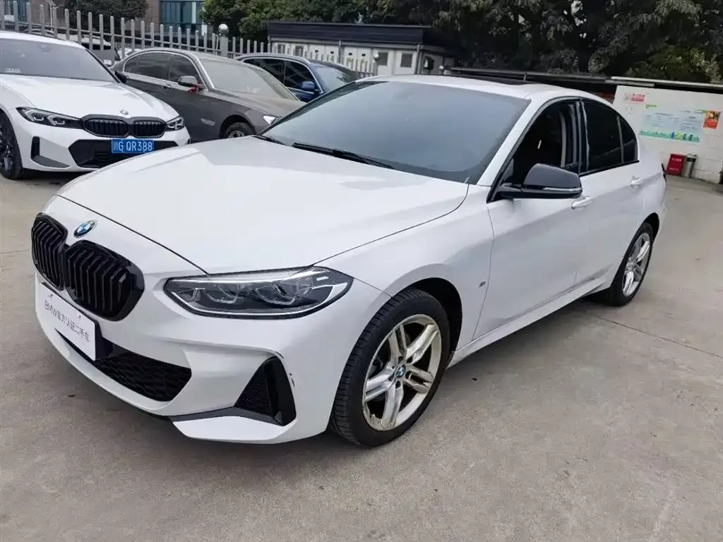 BMW 1 Series — фото 1