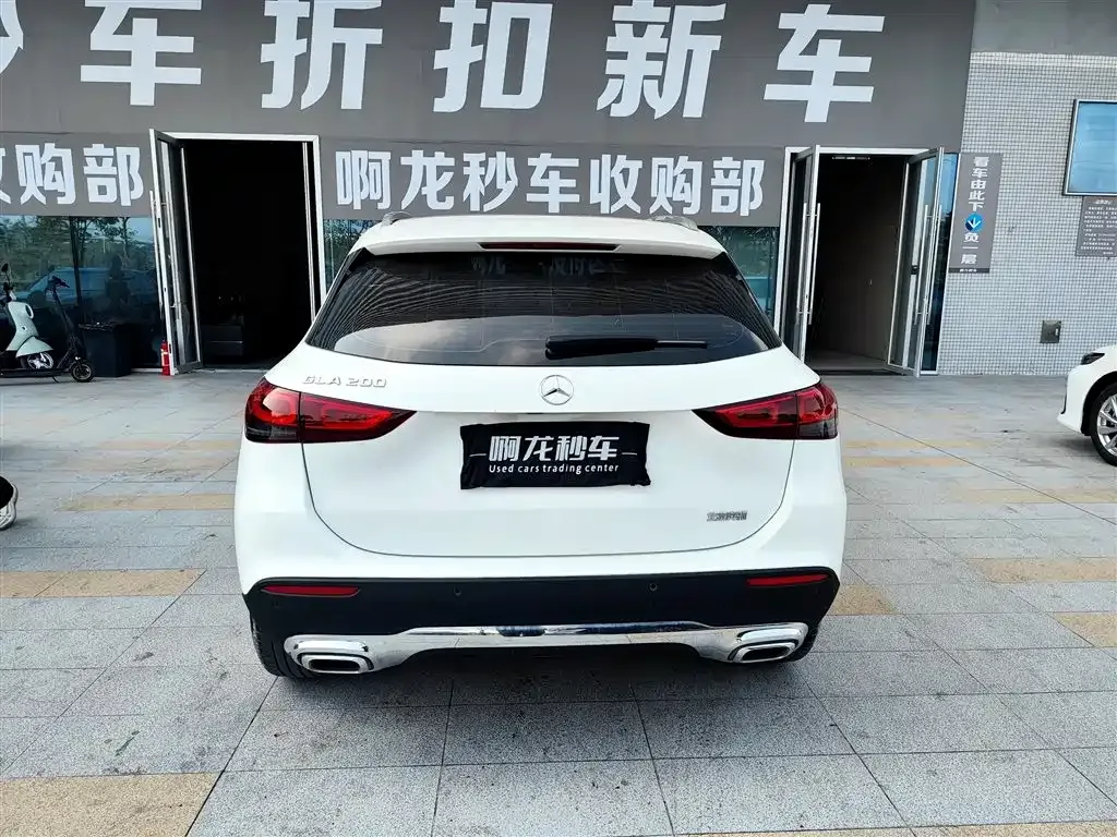 Mercedes-Benz GLA — фото 8