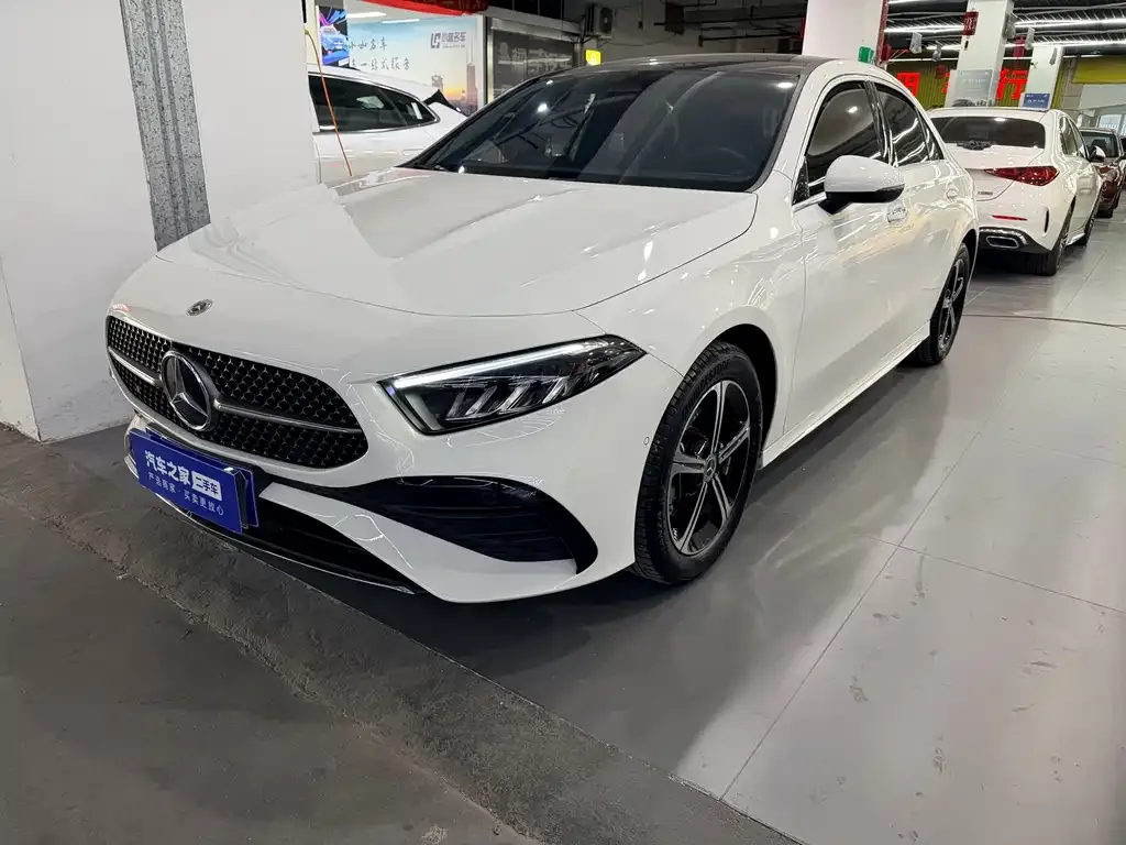 Mercedes-Benz A-Class — фото 1