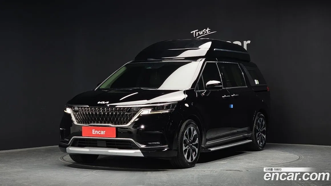 Kia Carnival — фото 1