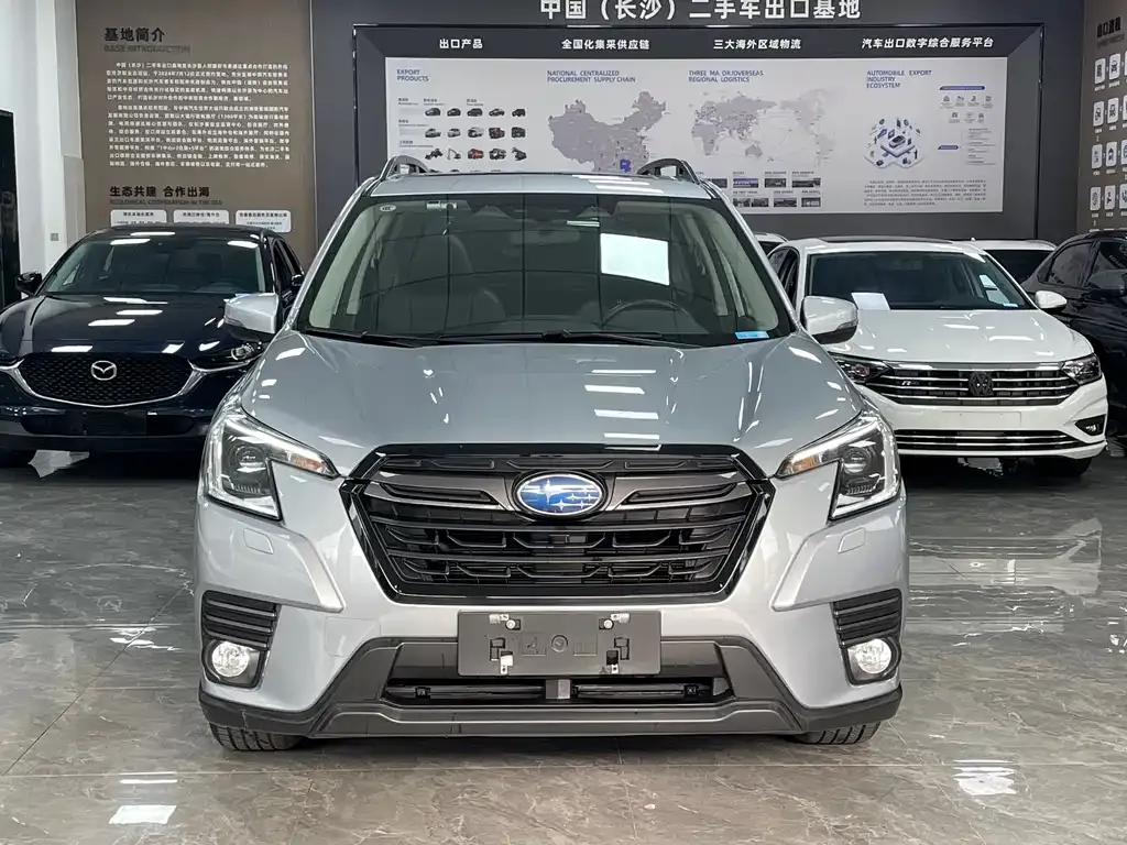 Subaru Forester — фото 2