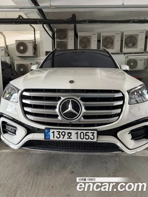 Mercedes-Benz GLS-Class — фото 1