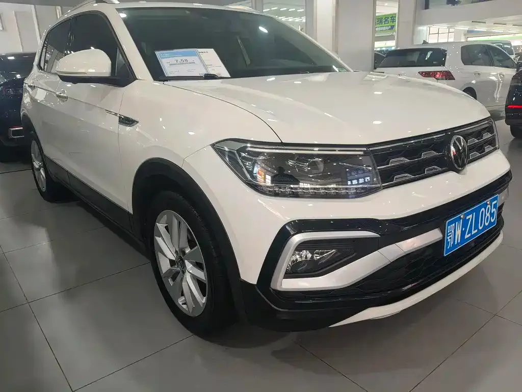 Volkswagen T-Cross — фото 9