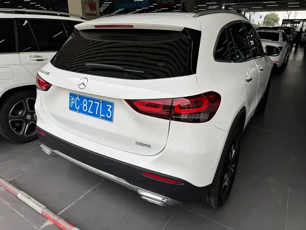 Mercedes-Benz GLA — фото 4