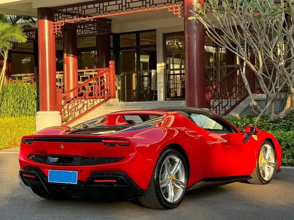 Ferrari 296 — фото 9