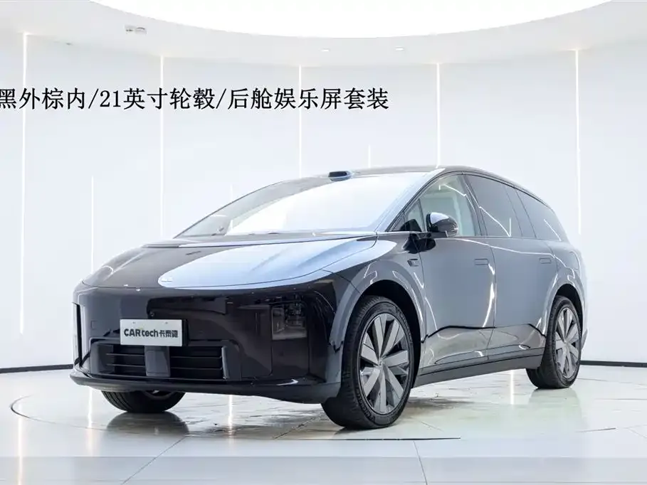 Li Auto i8 — фото 1