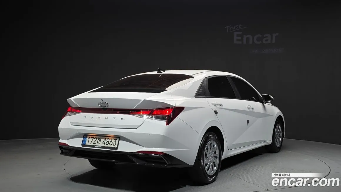 Hyundai AVANTE — фото 4