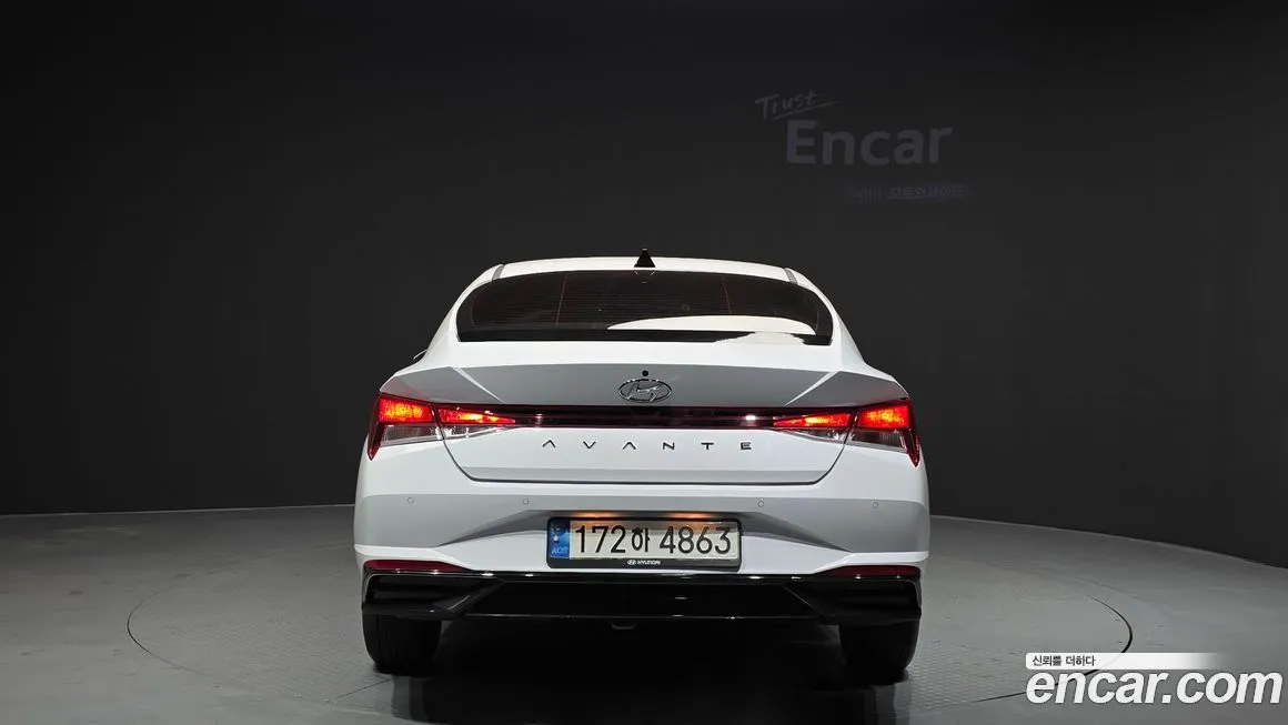 Hyundai AVANTE — фото 5
