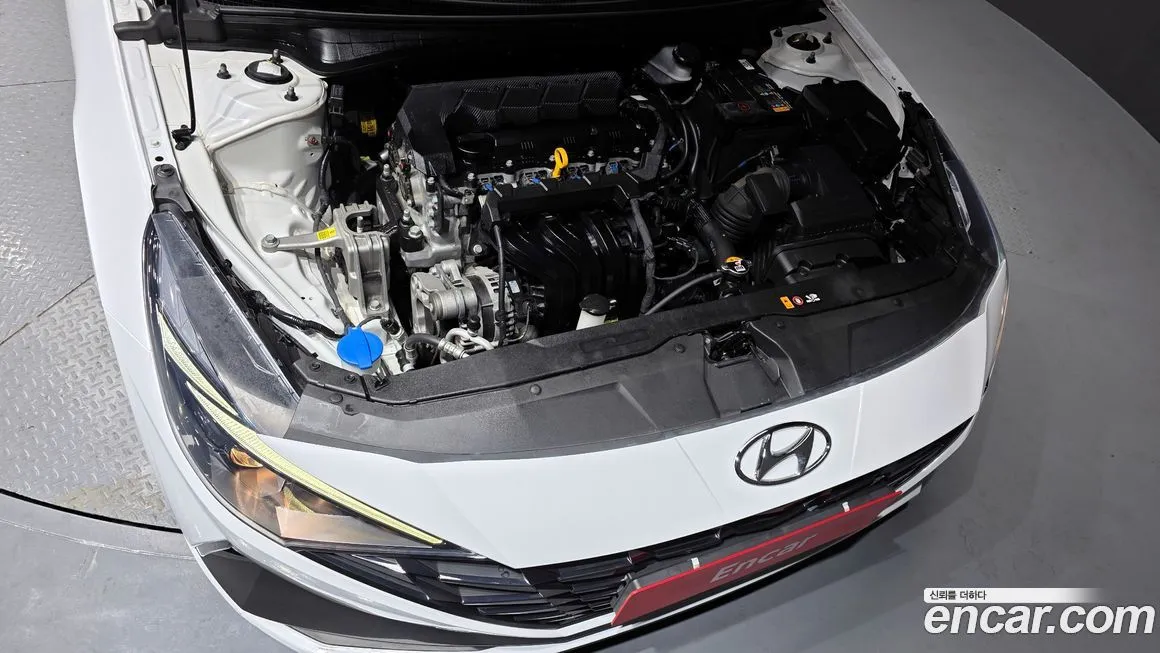 Hyundai AVANTE — фото 9
