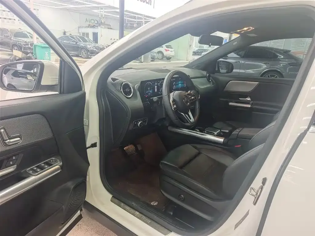 Mercedes-Benz GLA — фото 5