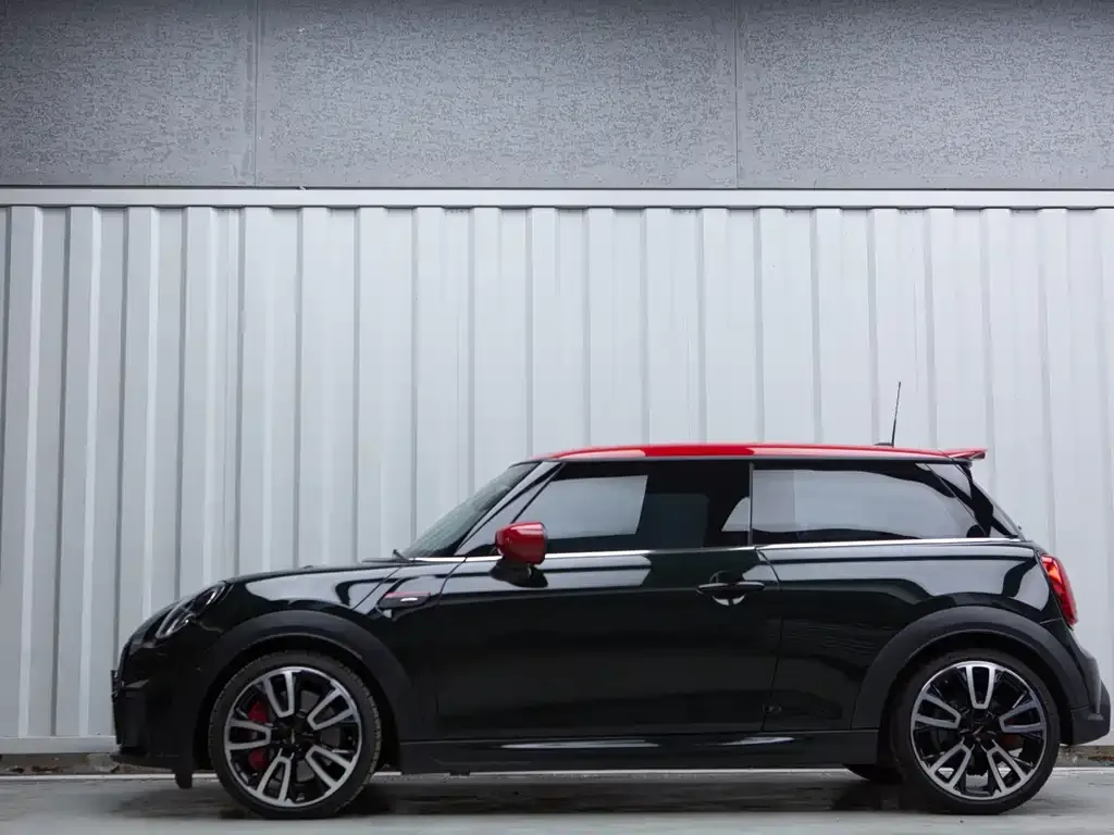 MINI JCW (John Cooper Works) — фото 5