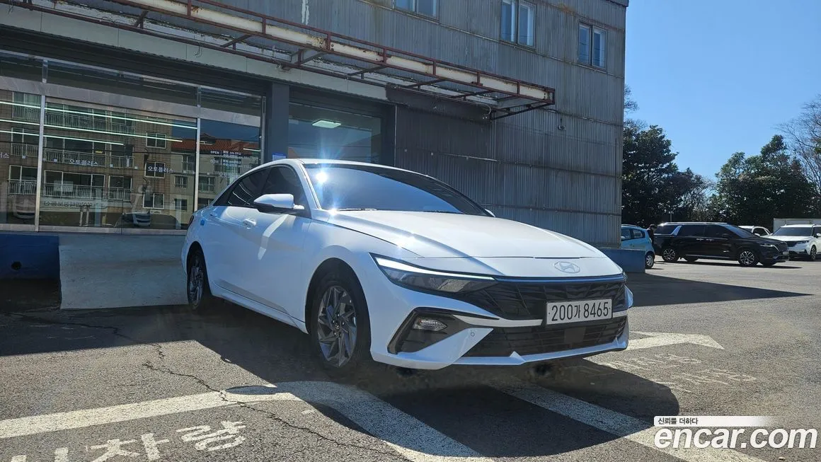 Hyundai AVANTE — фото 8