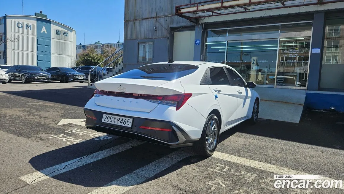 Hyundai AVANTE — фото 9