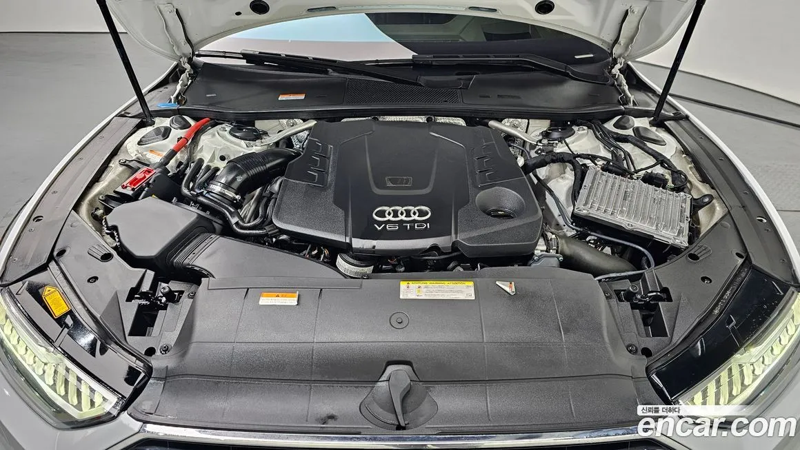 Audi A7 — фото 10