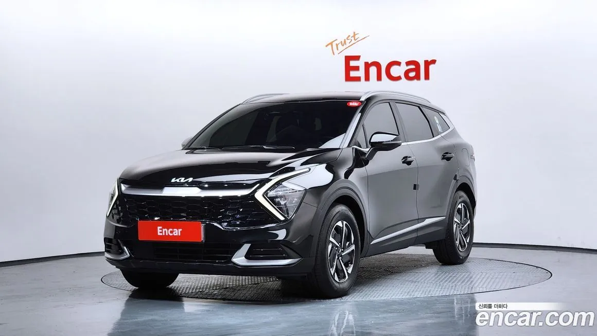 Kia Sportage — фото 1