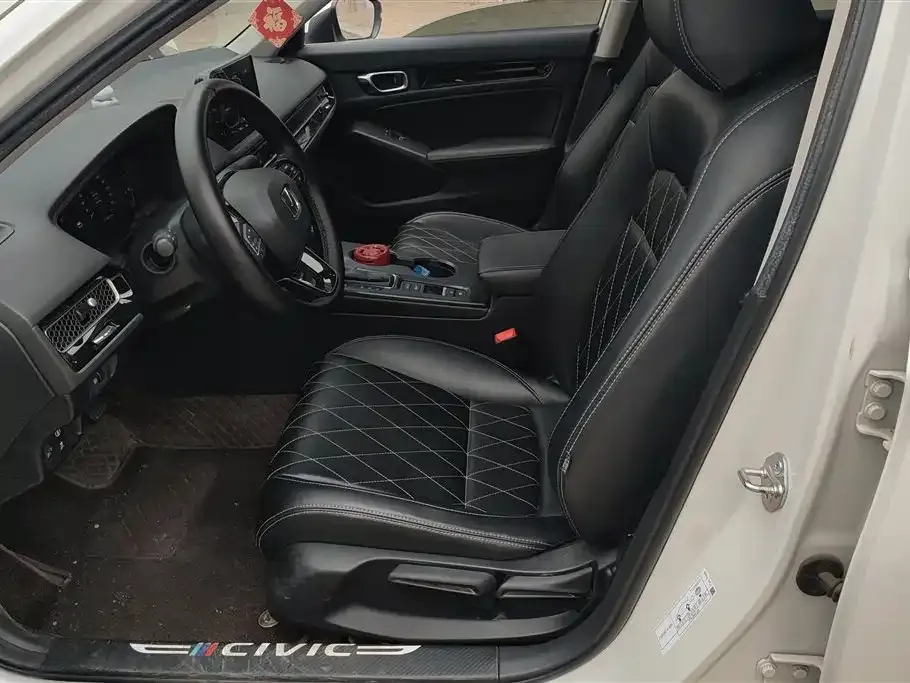 Honda Civic — фото 7