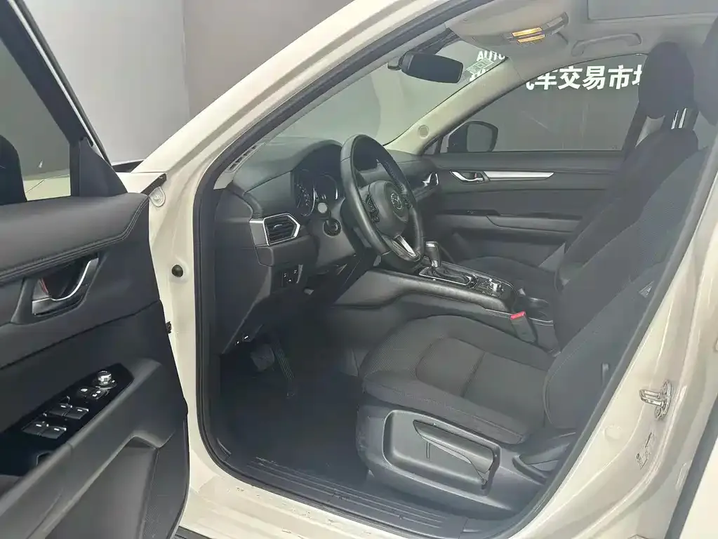 Mazda CX-5 — фото 10