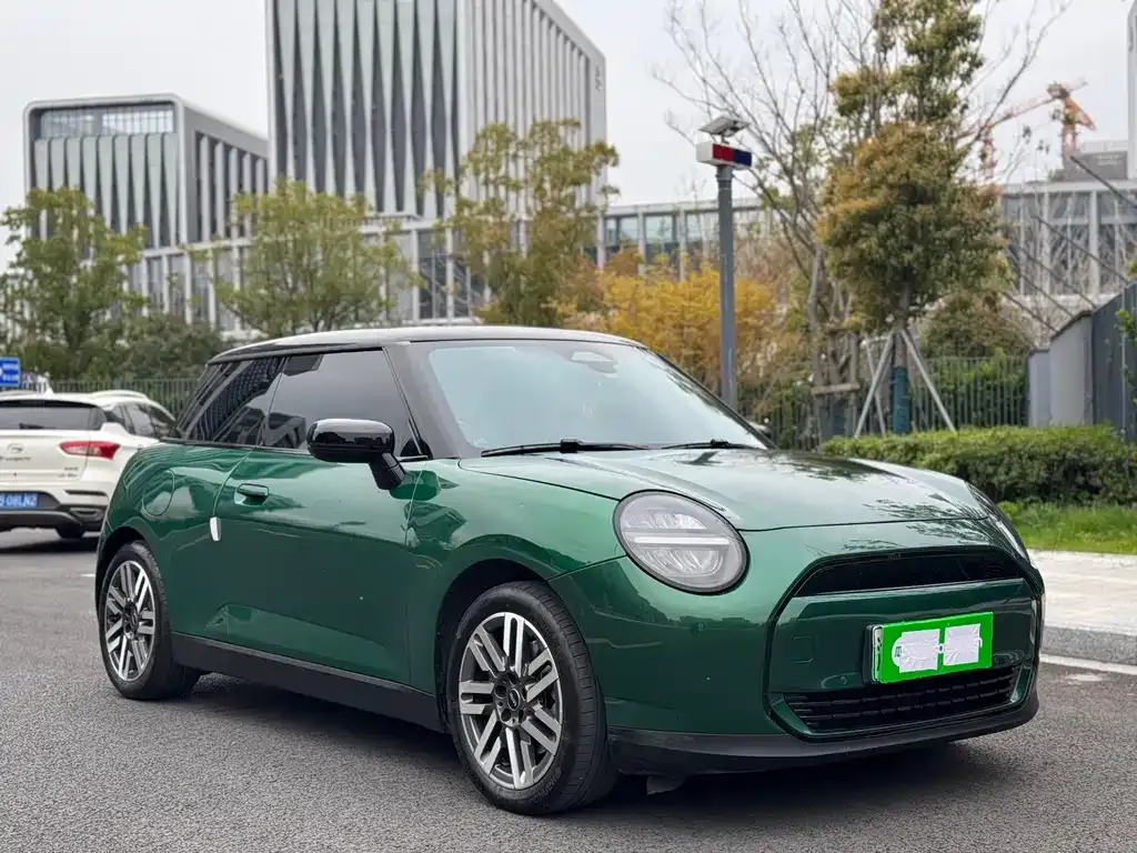 MINI Cooper EV — фото 9