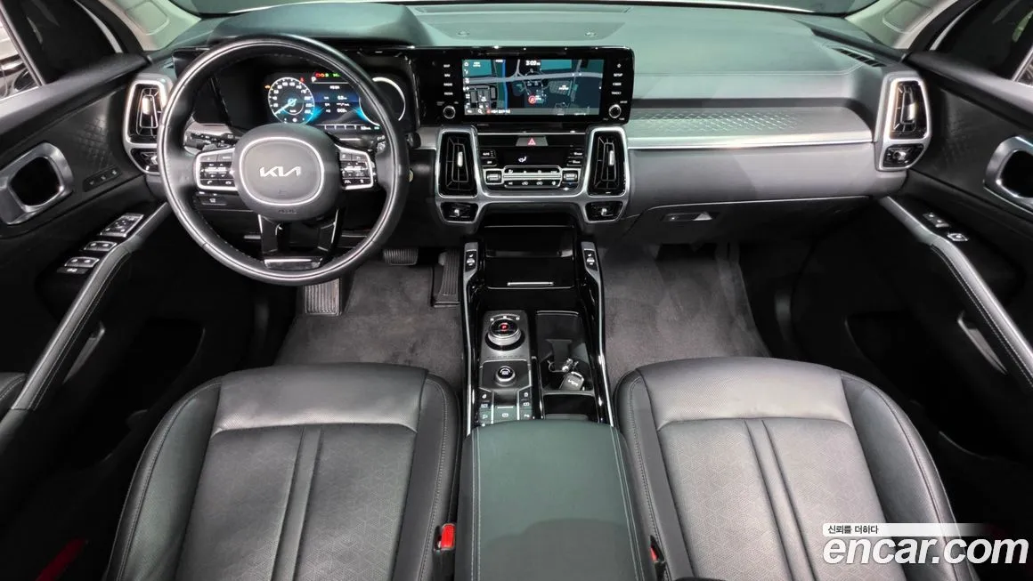 Kia Sorento — фото 9