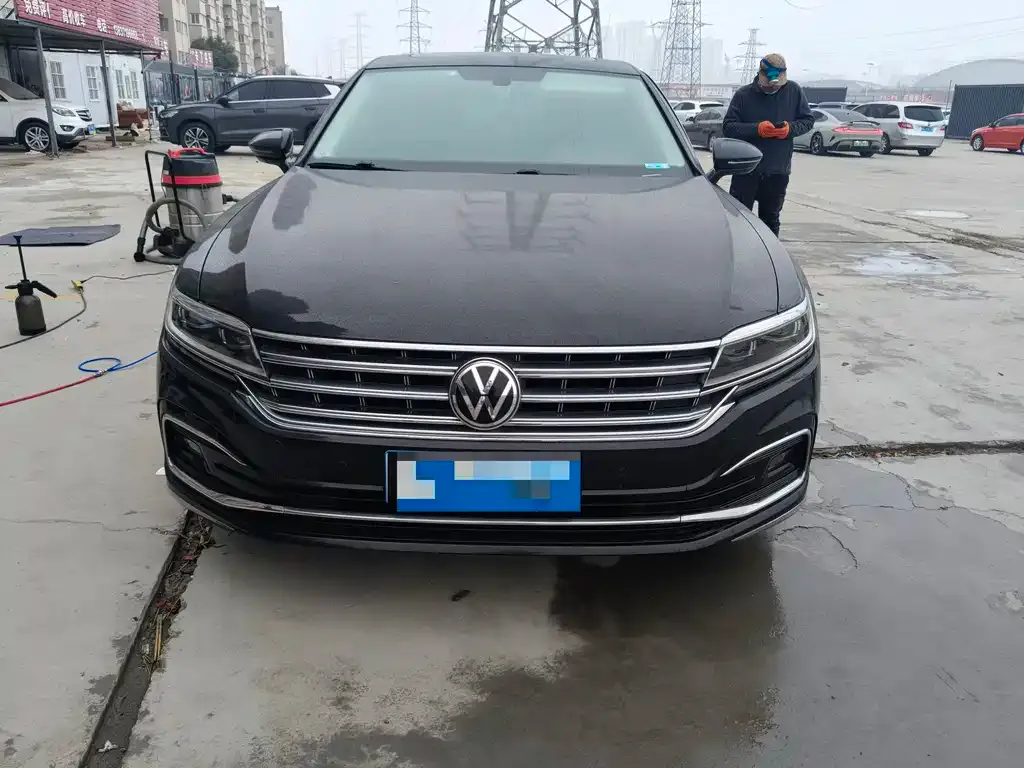 Volkswagen Phideon — фото 5