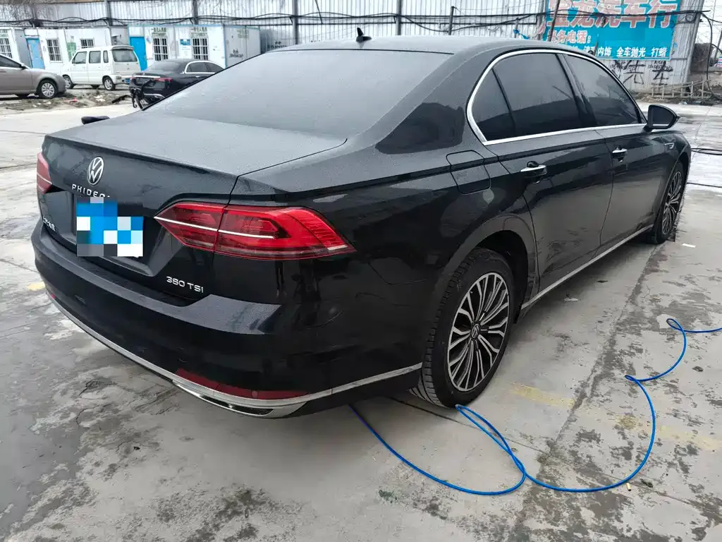 Volkswagen Phideon — фото 4