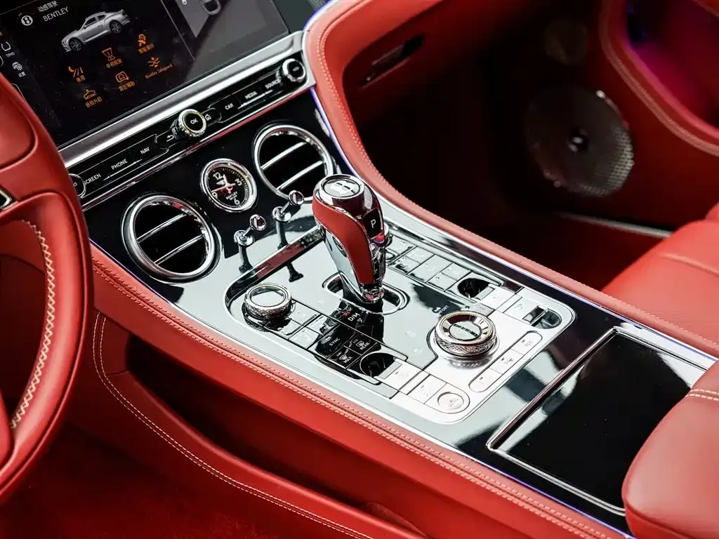 Bentley Continental — фото 6