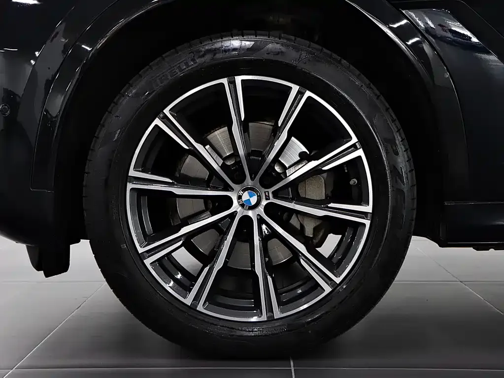 BMW X6 — фото 2