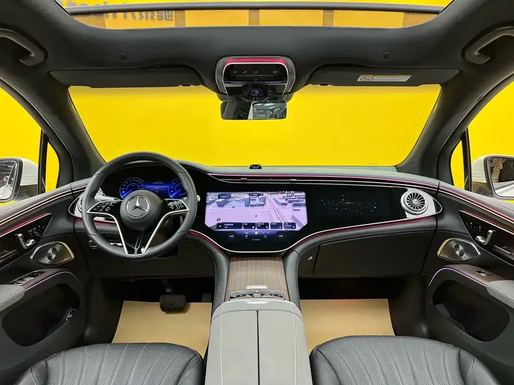Mercedes-Benz EQS SUV — фото 2