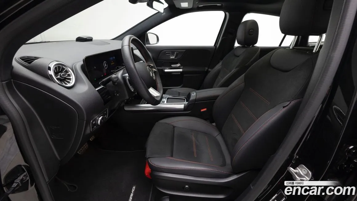Mercedes-Benz GLA-Class — фото 10
