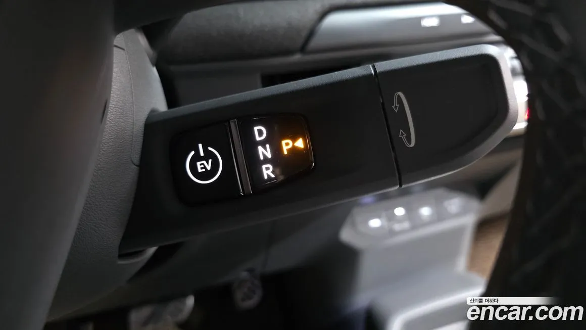 Kia EV3 — фото 8